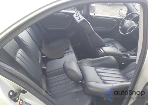 2002 Mercedes-Benz C 32 Amg из США, поврежденный, VIN WDBRF65J12F148456